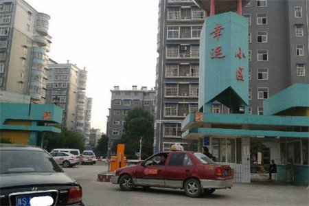 南湖晶泽华府精装两室大厨房赠送面积大首付20万以内